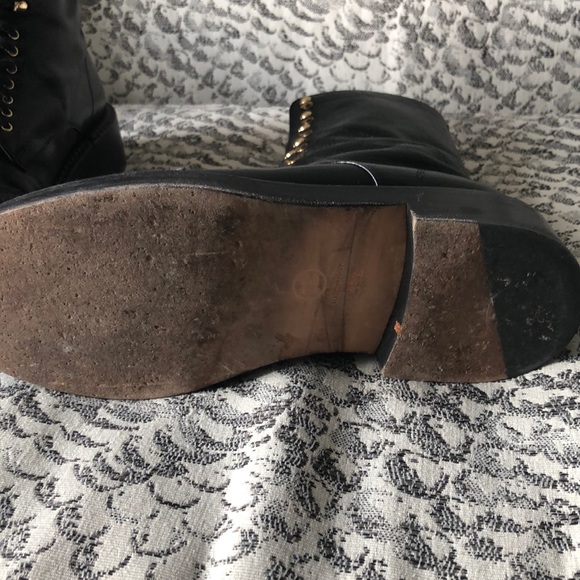CHANEL combat boots - Picture 5 of 6
